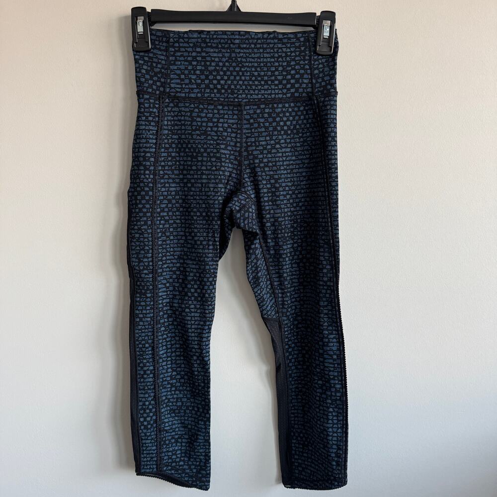 Lululemon Deep Breath Crop Leggings Alberta Lake Teal Shatter Weave Desert 4